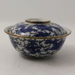 895 9083 BOWL WITH LID